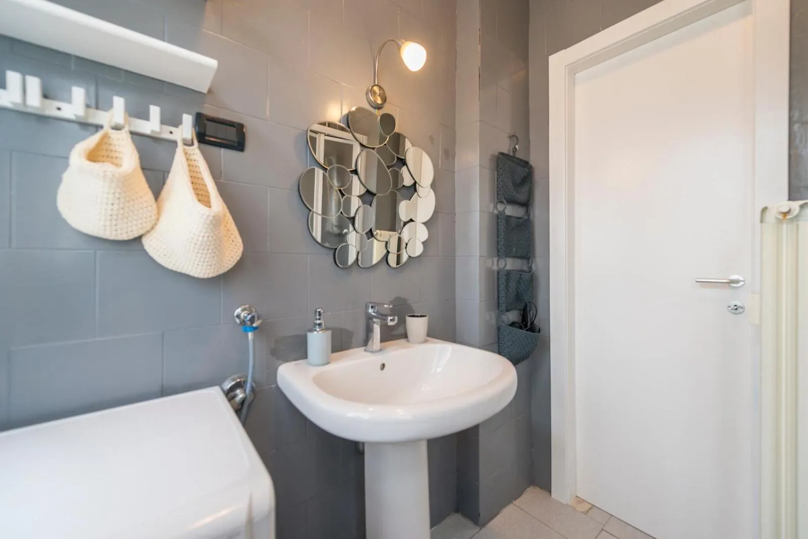 Fegi Suite - Citta Studi, Besta, Politecnico Milan 0*,  Italy